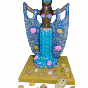 Iemanjá com braços abertos